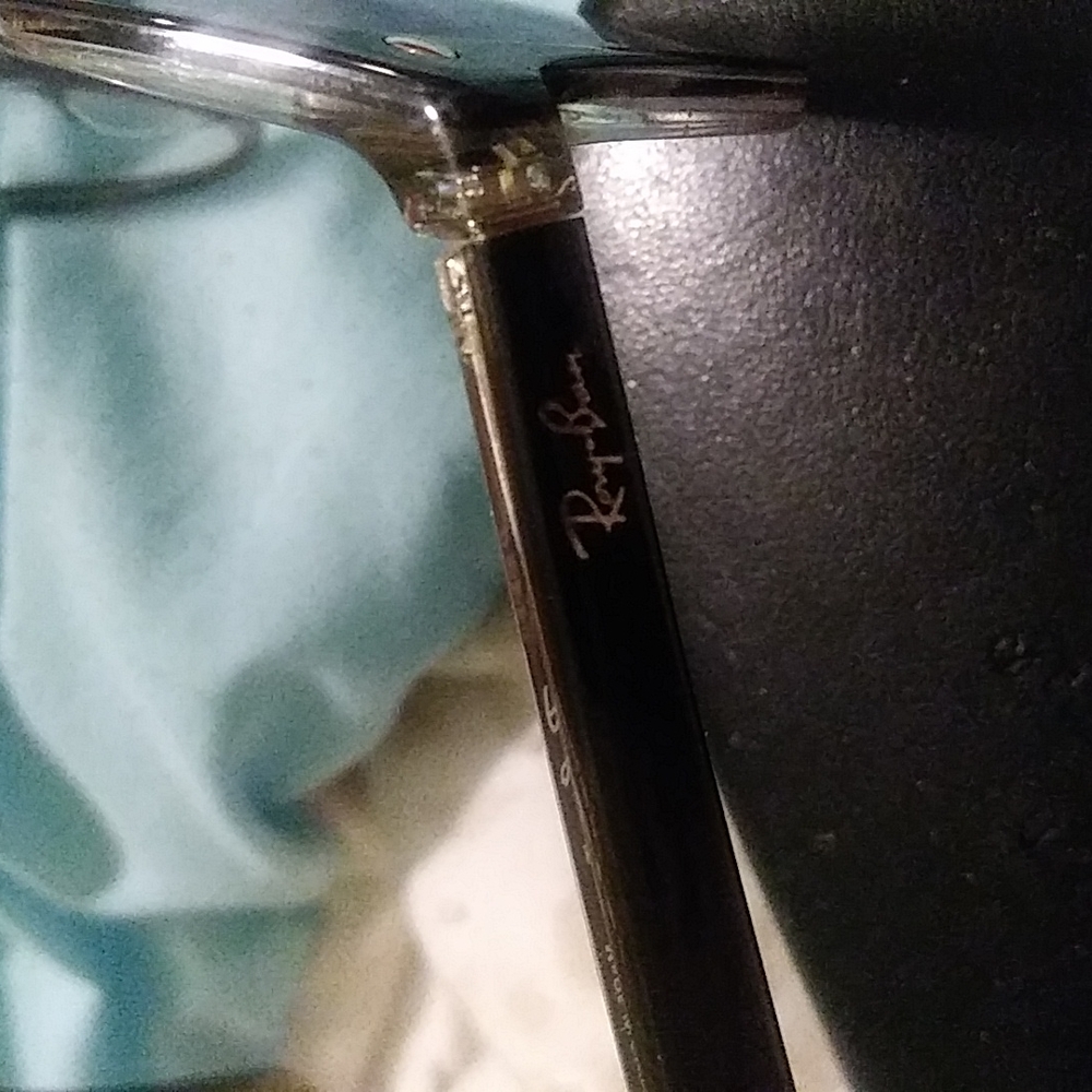 Ray-Ban eyeglass frames - Picture 3 of 4